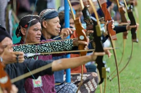 Yogyakarta Traditional Archery Contest ‘Jemparingan’ Returns After 2 Years